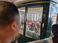 -山顶缆车