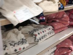 -优衣库(北京万柳华联购物中心店)