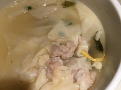 鸡汤虾仁小馄饨-绿茶餐厅(西单老佛爷店)