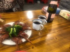 -冶建镜子·老南昌大排档·江西虾王(总店)