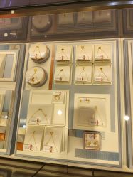 -东方福珠宝( 青岛店)