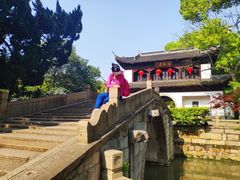 -汇龙潭