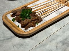 -鸣记脆皮烤鱼·海鲜烤鱼(三八广场店)