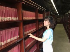 -中国人民大学图书馆新馆