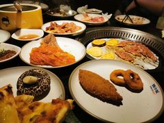 烤肉-钱小奴海鲜自助黑金店(杭州滨江龙湖店)