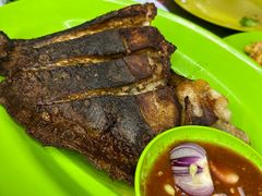 -明记烧鱼美味店