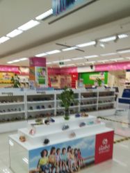 -孩子王(铁西万达店)