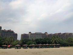 -三亚湾海居铂尔曼度假酒店