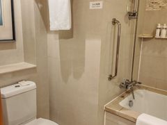 -上海浦东康桥绿地假日酒店