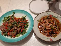 -辣小妮de川菜馆(红旗Mall店)