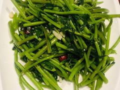 -吉香碳烤生蚝(仙霞路店)