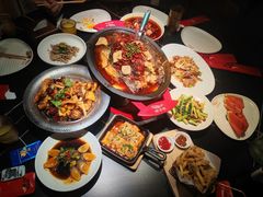 -辣尚瘾·烤鱼·新川菜(交大直营店)
