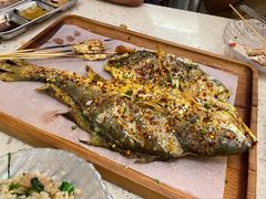 活烤黄鱼-白仁仔· 活烤海鲜 宵夜(豫园店)