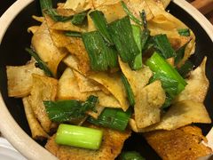 -霄汉牛三鲜湖北砂锅菜(万松园2店)