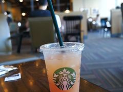 -星巴克臻选(盐城金鹰聚龙湖店)