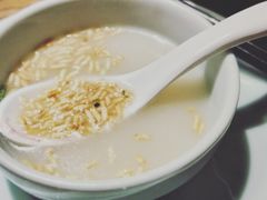 -三人行骨头王火锅(长寿店)