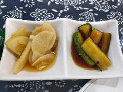 -八两八金·莱芜特色炒鸡(市南漳浦路店)