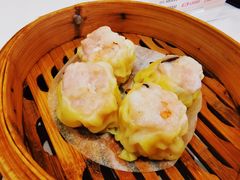 -万龙洲海鲜(大兴绿地缤纷城店)