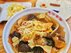 -龙华寺