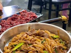 干炒牛河-牛一煲美食(江高店)