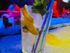 -滨海欢乐昔唐酒吧(财富星座店)