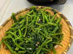 -余家庄肥肠鱼地方汤锅(银杏大道店)