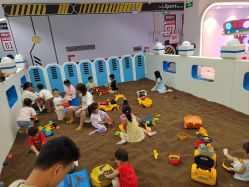 -孩子王童乐园(西安盛龙店)