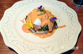 Orange-Marinated Salmon Benedict