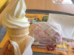 -麦当劳(伟城广场店)