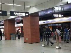 -白石桥南(地铁站)