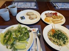 -武汉世茂希尔顿酒店·汇·全日餐厅