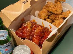-BHC炸鸡(明洞总店)