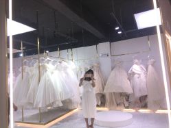 -索菲亚婚纱摄影