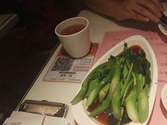 -新大咀港式茶餐厅(宝山万达店)