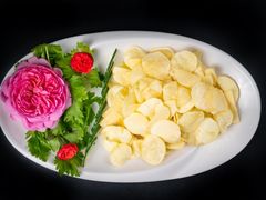 炸茨菇-乡村小榭饭店