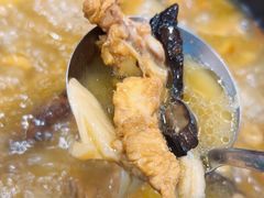 -菌之家·专业纯野生菌火锅·特色炒菌