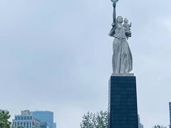 -侵华日军南京大屠杀遇难同胞纪念馆-停车场