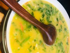 -东家小院金汤酸菜鱼(南阳路店)