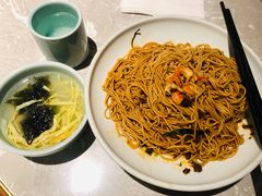 蒜蓉小龙虾拌面-松鹤面馆·古法焖肉面(观前店)
