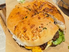 -必胜客(尹山湖歌林公园店)