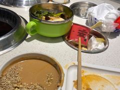 -龍歌自助小火锅(市南金茂湾店)