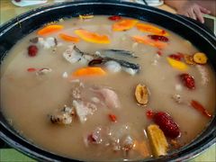 -东胜客河鲜店·西江河鲜·老字號渔家菜