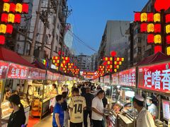 -正宁路小吃夜市