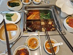 -海底捞火锅(旭辉MALL店)