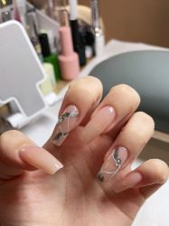 -UGIRL有个美甲