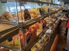 面包甜点陈列柜-新侨三宝乐面包店(崇文门店)