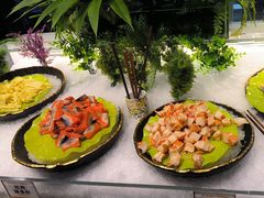 -金滏山烤肉·海鲜·火锅自助餐厅(襄阳万达店)