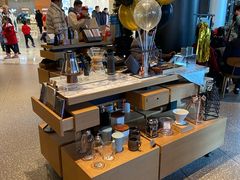 -星巴克臻选(上海合生汇1F店)