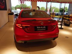 -上海保利玛莎拉蒂和阿尔法罗密欧(华翔路店)