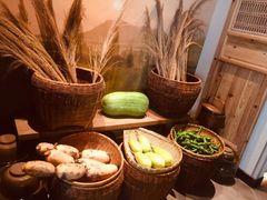 -沅江水·湖南家宴(南村万博长隆商圈店)